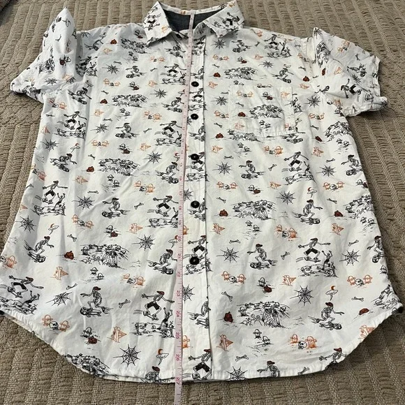 Eighth Avenue Men S Skateboarding Skeletons Button-Up Shirt Halloween Fall - Picture 5 of 6